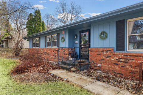 Tiny photo for 409 Park Lane Drive, Champaign, IL 61820 (MLS # 12559319)