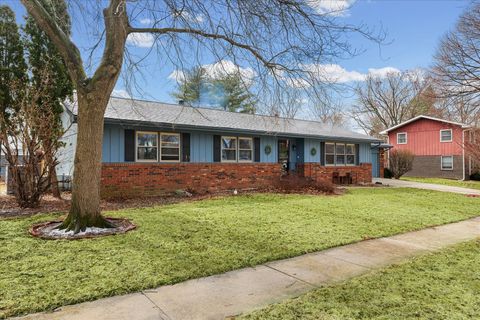Tiny photo for 409 Park Lane Drive, Champaign, IL 61820 (MLS # 12559319)