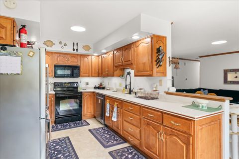 Tiny photo for 409 Park Lane Drive, Champaign, IL 61820 (MLS # 12559319)