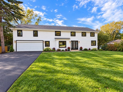 Tiny photo for 1120 Foster Avenue, Lake Bluff, IL 60044 (MLS # 12776633)