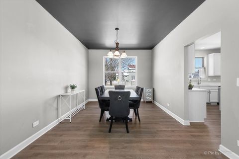 Tiny photo for 2431 Trailside Lane, Wauconda, IL 60084 (MLS # 12603065)