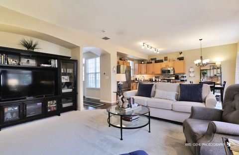 Tiny photo for 440 N Keswick Court, Round Lake, IL 60073 (MLS # 12588804)