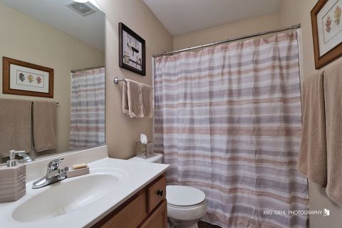 Tiny photo for 440 N Keswick Court, Round Lake, IL 60073 (MLS # 12588804)