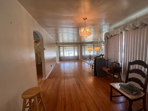 Tiny photo for 8901 S East End Avenue, Chicago, IL 60617 (MLS # 12617743)