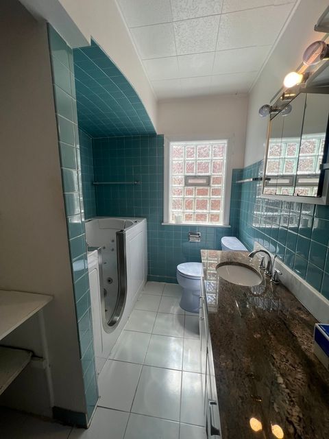 Tiny photo for 8901 S East End Avenue, Chicago, IL 60617 (MLS # 12617743)