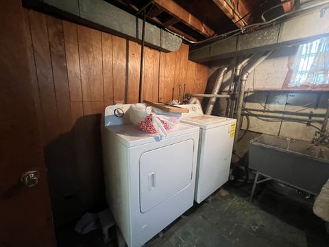 Tiny photo for 8901 S East End Avenue, Chicago, IL 60617 (MLS # 12617743)