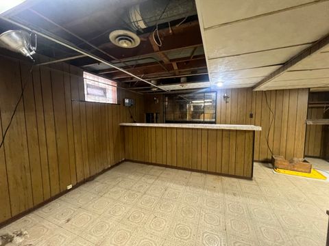 Tiny photo for 8901 S East End Avenue, Chicago, IL 60617 (MLS # 12617743)