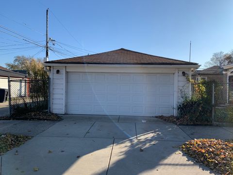 Tiny photo for 8901 S East End Avenue, Chicago, IL 60617 (MLS # 12617743)