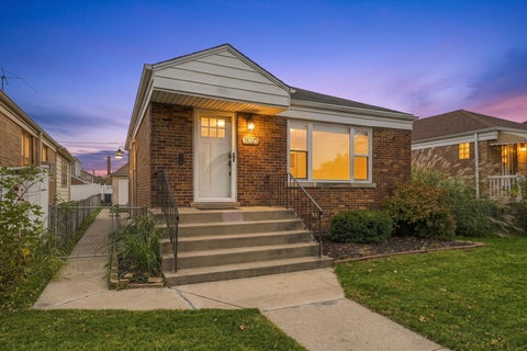 Photo of 11025 S Ridgeway Avenue, Chicago, IL 60655 (MLS # 12797002)