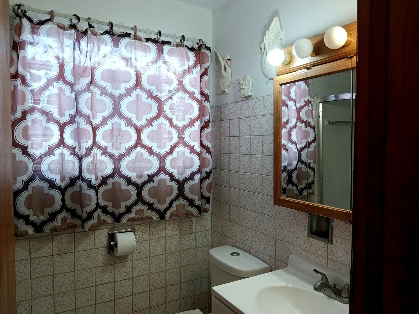 2133 W 49th Place