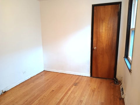 Tiny photo for 2133 W 49th Place, Chicago, IL 60609 (MLS # 12734024)