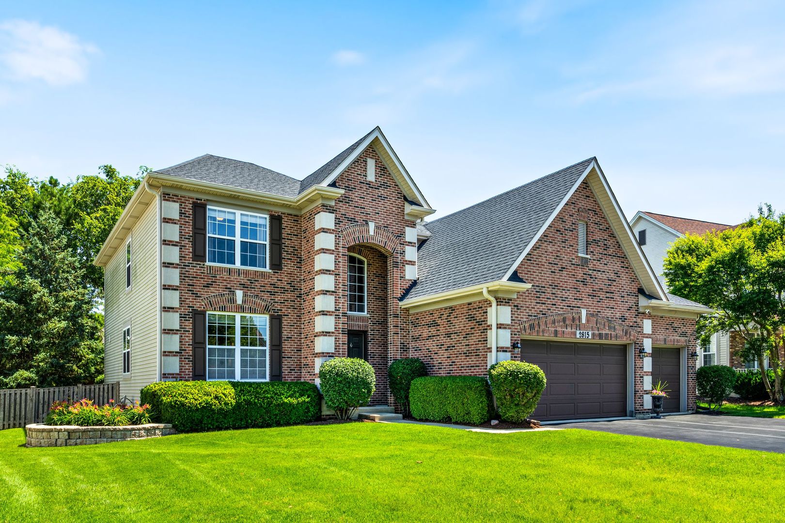 2815 Forest Creek Lane