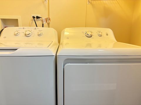 Tiny photo for 875 E 22nd Street #204, Lombard, IL 60148 (MLS # 12487454)