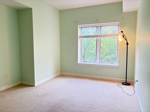 Tiny photo for 875 E 22nd Street #204, Lombard, IL 60148 (MLS # 12487454)