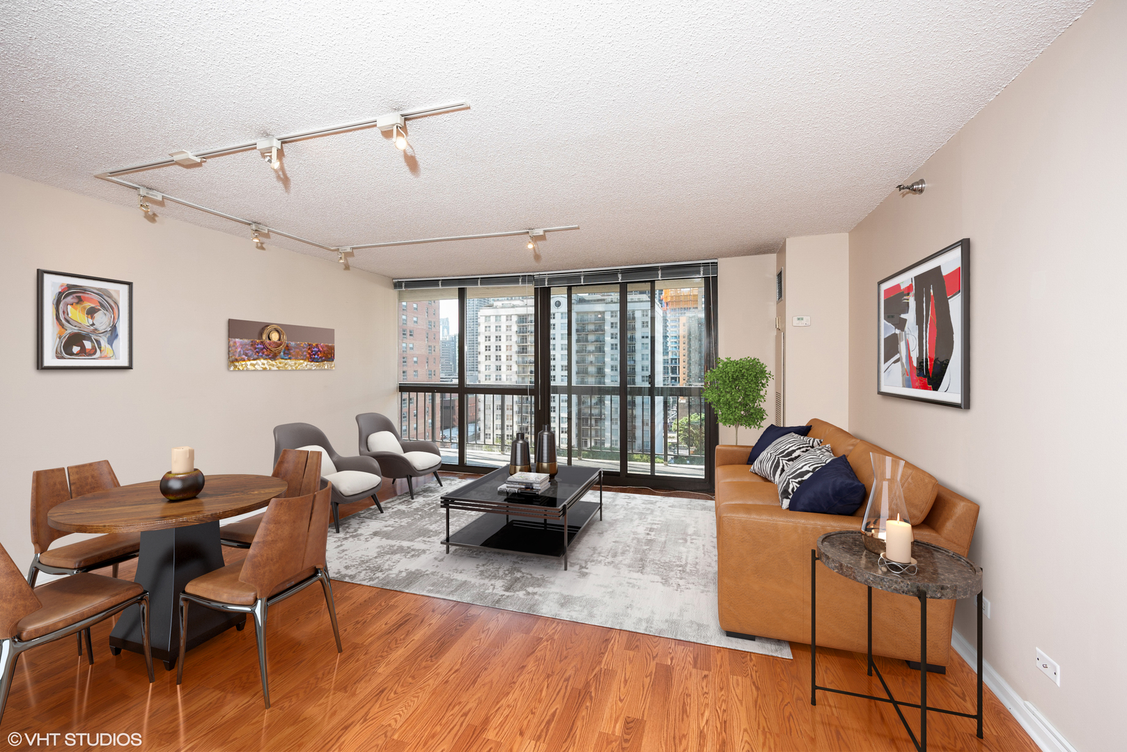 33 W Delaware Place 13E
