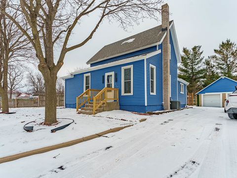 Photo of 214 S Prospect Street, Marengo, IL 60152 (MLS # 12585812)