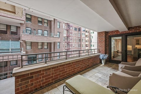 Tiny photo for 190 E Walton Place #603, Chicago, IL 60611 (MLS # 12784815)