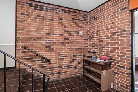 Tiny photo for 77 Lake Hinsdale Drive #207, Willowbrook, IL 60527 (MLS # 12549397)