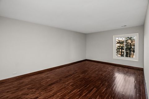 Tiny photo for 77 Lake Hinsdale Drive #207, Willowbrook, IL 60527 (MLS # 12549397)