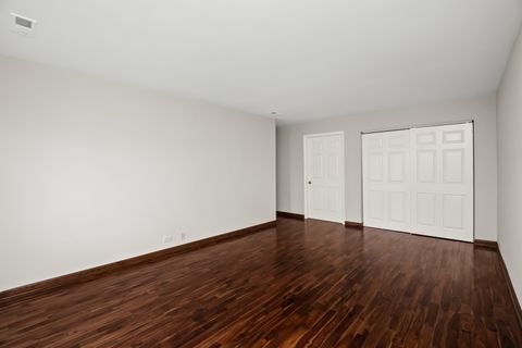 Tiny photo for 77 Lake Hinsdale Drive #207, Willowbrook, IL 60527 (MLS # 12549397)