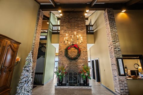 Tiny photo for 77 Lake Hinsdale Drive #207, Willowbrook, IL 60527 (MLS # 12549397)