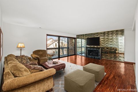 Tiny photo for 77 Lake Hinsdale Drive #207, Willowbrook, IL 60527 (MLS # 12549397)