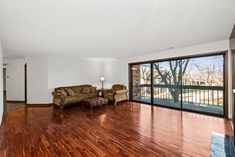 Tiny photo for 77 Lake Hinsdale Drive #207, Willowbrook, IL 60527 (MLS # 12549397)