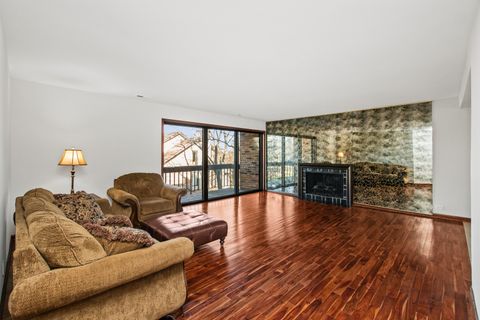 Tiny photo for 77 Lake Hinsdale Drive #207, Willowbrook, IL 60527 (MLS # 12549397)