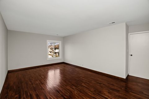 Tiny photo for 77 Lake Hinsdale Drive #207, Willowbrook, IL 60527 (MLS # 12549397)