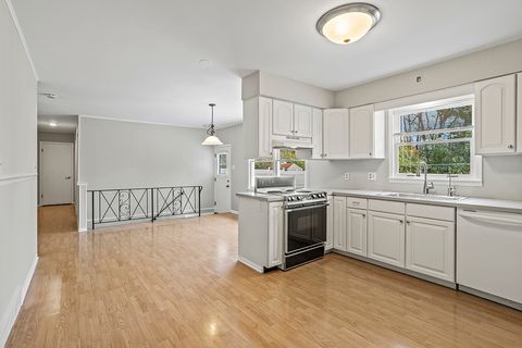 Tiny photo for 2815 Sheffield Drive, New Lenox, IL 60451 (MLS # 12515501)