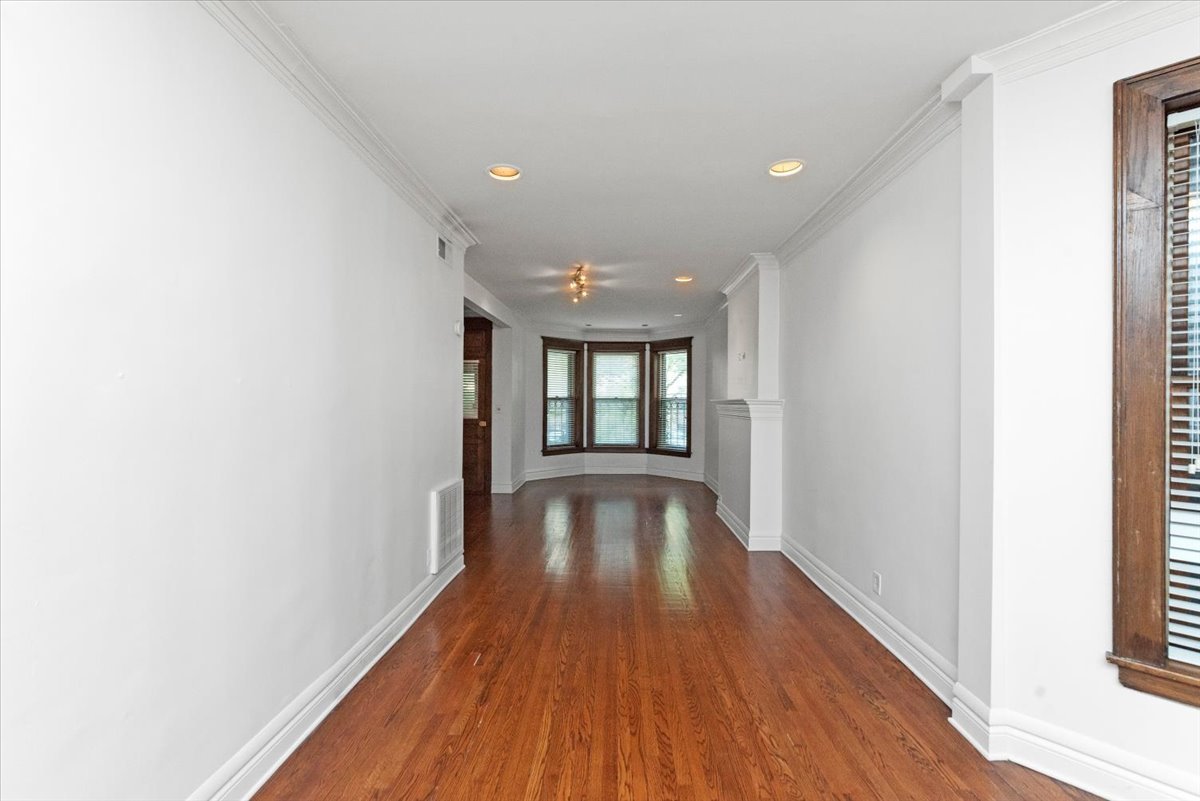 3744 N FREMONT Street 1
