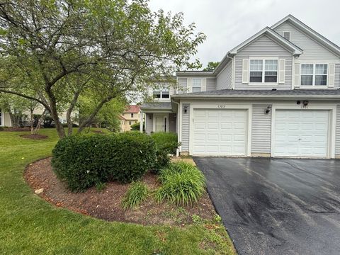 Photo of 1303 Brookdale Drive, Carpentersville, IL 60110 (MLS # 12689333)