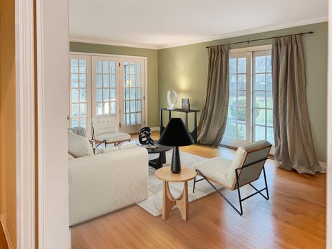 Tiny photo for 390 S Basswood Road, Lake Forest, IL 60045 (MLS # 12458617)