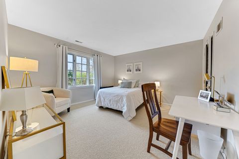 Tiny photo for 390 S Basswood Road, Lake Forest, IL 60045 (MLS # 12458617)