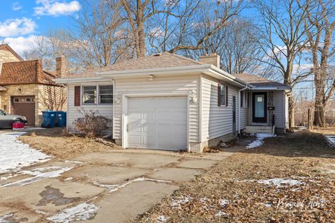 Tiny photo for 512 S Wall Street, Kankakee, IL 60901 (MLS # 12540864)