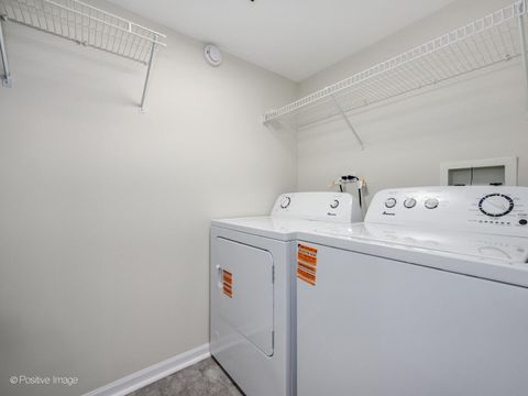 Tiny photo for 394 Woodview Circle #B, Elgin, IL 60120 (MLS # 12658781)