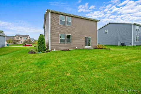 Tiny photo for 914 Waterstone Way, Malta, IL 60150 (MLS # 12771103)