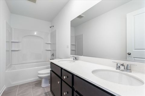 Tiny photo for 26336 W Sablewood Circle, Plainfield, IL 60585 (MLS # 12546570)