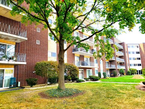 A home in Downers Grove