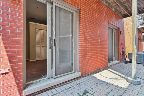 Tiny photo for 2243 N GREENVIEW Avenue #D, Chicago, IL 60614 (MLS # 12476227)