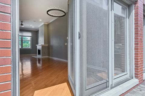 Tiny photo for 2243 N GREENVIEW Avenue #D, Chicago, IL 60614 (MLS # 12476227)