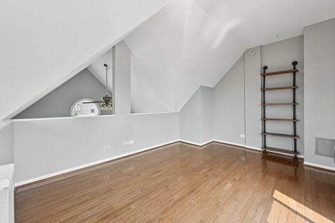 Tiny photo for 2243 N GREENVIEW Avenue #D, Chicago, IL 60614 (MLS # 12476227)