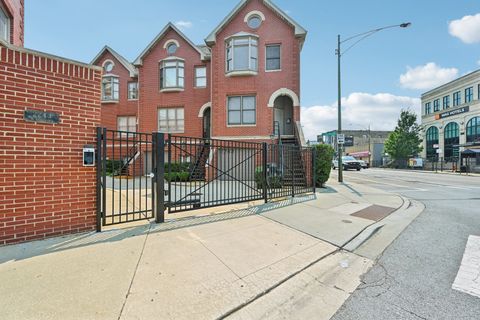 Tiny photo for 2243 N GREENVIEW Avenue #D, Chicago, IL 60614 (MLS # 12476227)