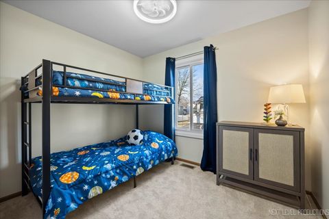 Tiny photo for 2465 Bristol Court, Aurora, IL 60504 (MLS # 12555739)