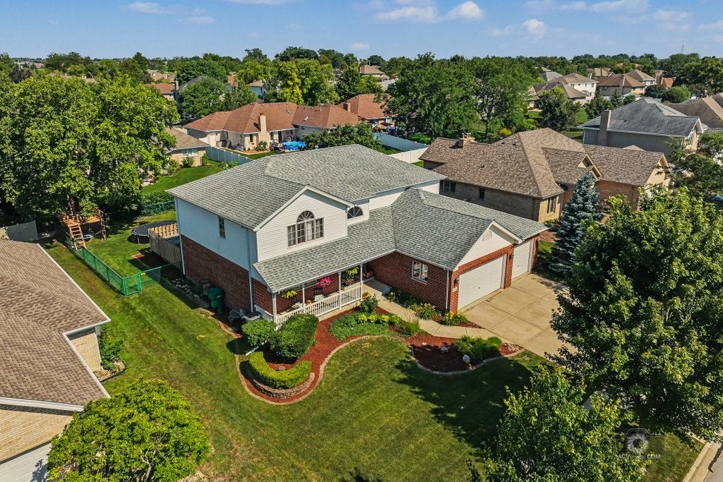 17541 Allison Lane