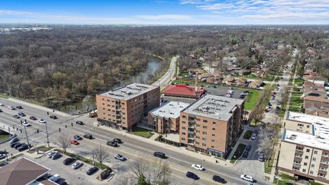 7904 W North Avenue 405E Elmwood Park IL 60707