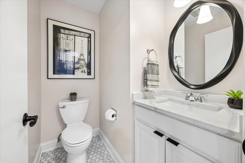 Tiny photo for 333 N Hale Street, Wheaton, IL 60187 (MLS # 12719598)