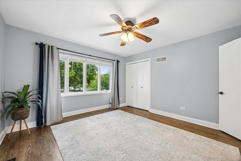 Tiny photo for 333 N Hale Street, Wheaton, IL 60187 (MLS # 12719598)