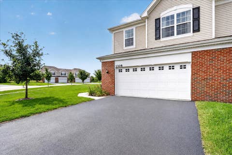 Tiny photo for 1308 Draper Road, McHenry, IL 60050 (MLS # 12737003)