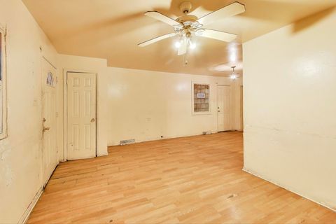 Tiny photo for 6733 S Throop Street, Chicago, IL 60636 (MLS # 12515962)